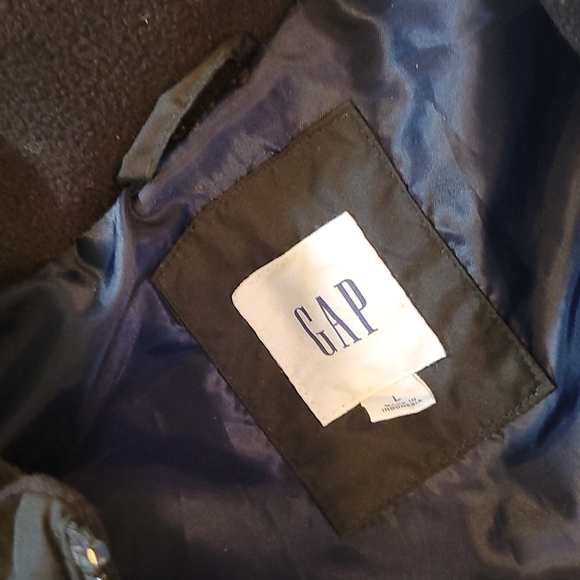 Gap down vest - Picture 3 of 3